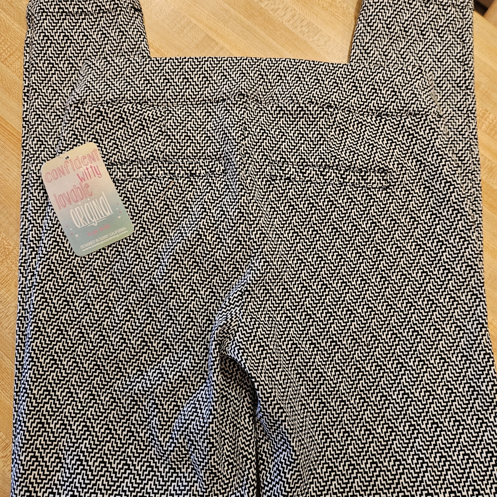 BeBop Black & White Patterned Pants - Size 3 - Picture 4 of 6
